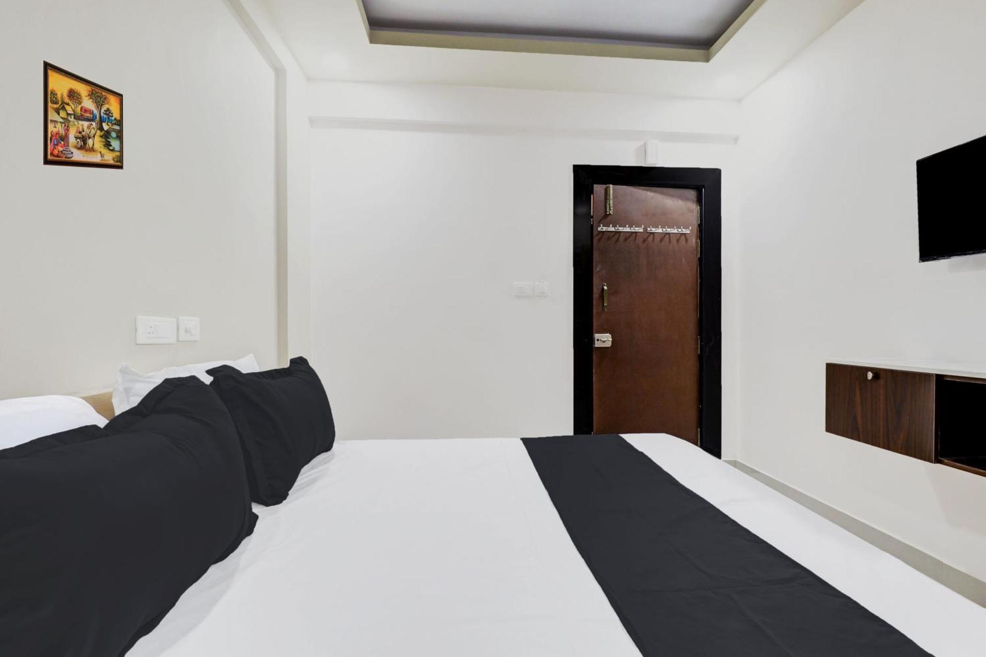 העיר בנגלור Super Hotel O Sri Harshitha Grand Near Zudio - Star Bazaar, Kundalhalli Gate מראה חיצוני תמונה